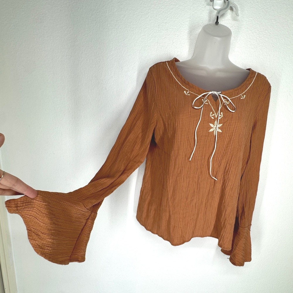 Romwe Womens Embroidered Bell Sleeve Tie Front Blouse Size M Brown Fairy Granola